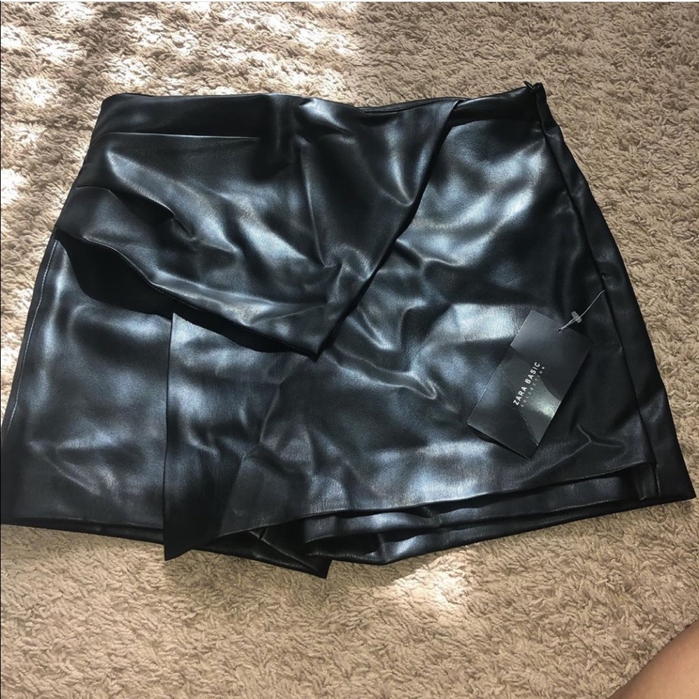 zara skort